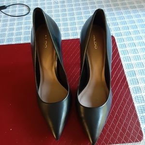 Aldo Black heels